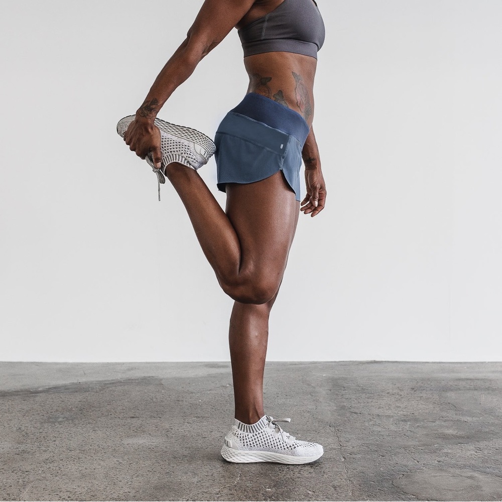 NOBULL Steel Blue 2 in 1 Pace Shorts L